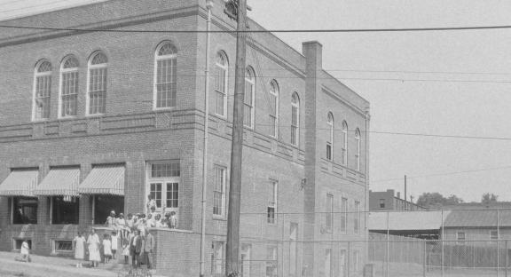 The library’s founders were progressive and very determined to spread literacy throughout the city and county. Accordingly, the Phillis Wheatley Center, formed in 1919 by local African American educator Hattie Logan Duckett, was chosen to house the first African American library in South Carolina. The two libraries, however, were not equal. (Image from the Elrod Collection, courtesy of the Greenville County Historical Society)